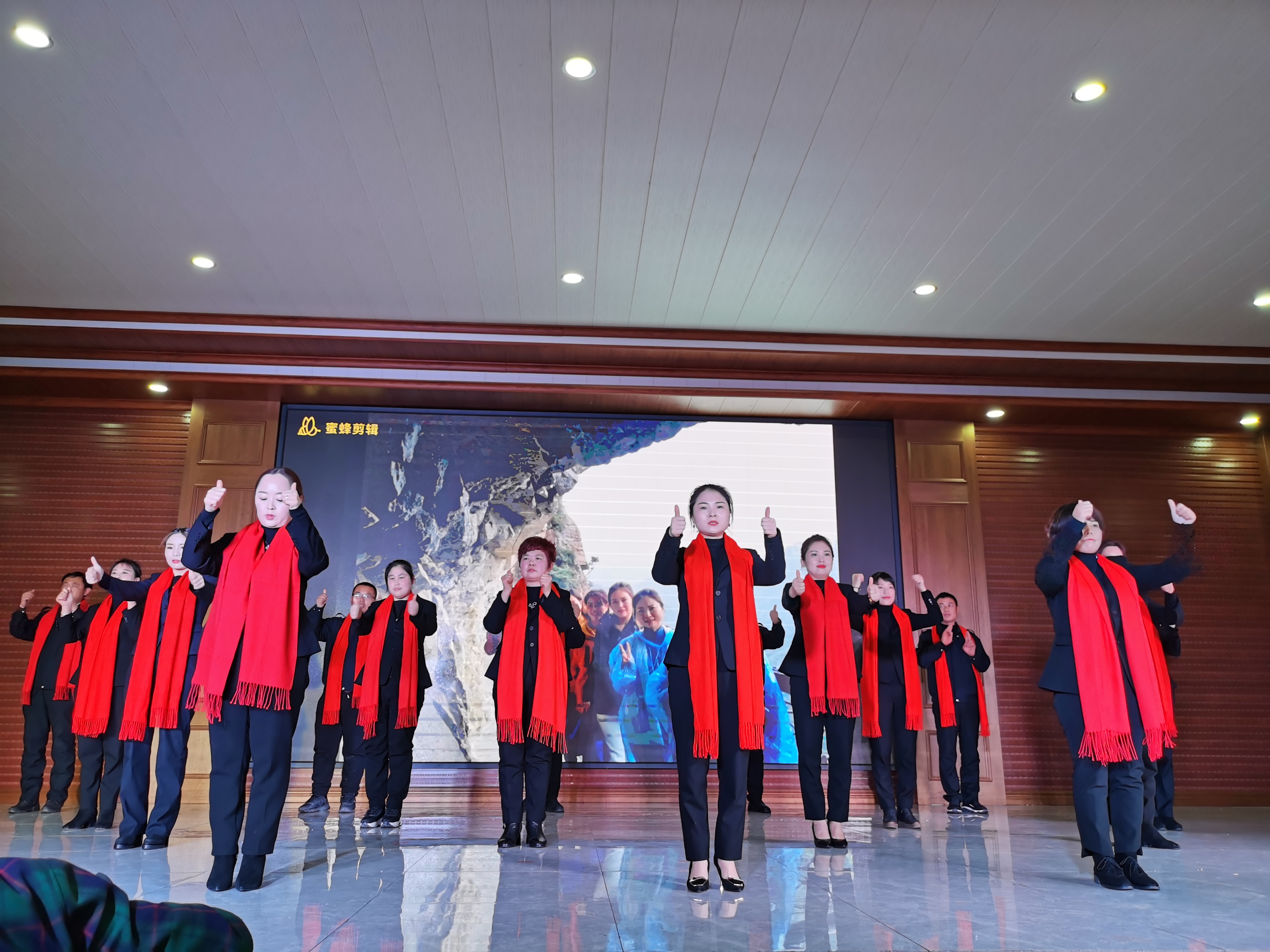 阳光驾校员工文艺汇演